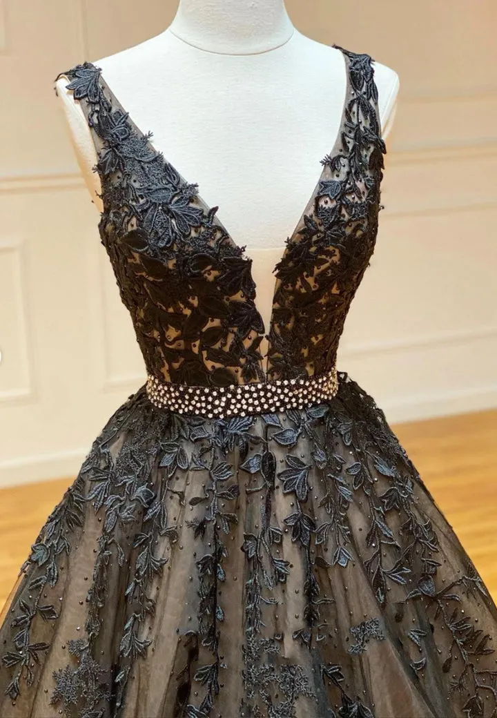 Black V-Neck Lace Long Prom Dresses A-Line Evening Dresses Sexy
