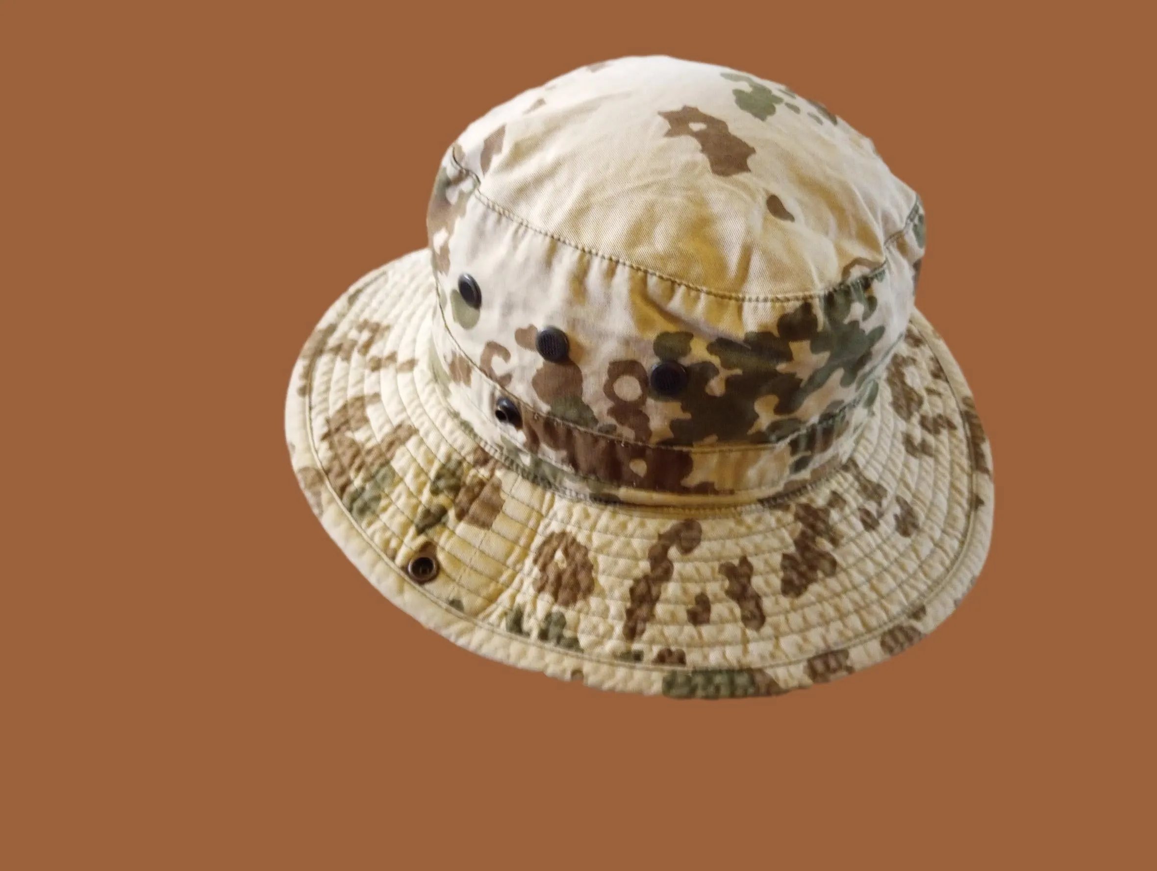 ORIGINAL GERMAN TROPICAL CAMOUFLAGE BOONIE HAT 58 MEDIUM 7 1/8