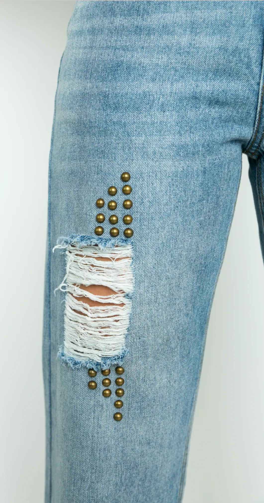 Sandy Stud Jeans